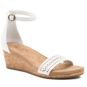 Bass ‘Wendy’ White Wedges